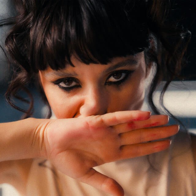 Cover pentru melodia Mărgele de la Irina Rimes