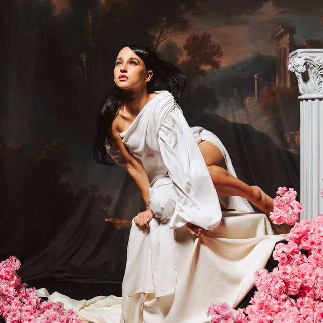 Cover pentru melodia Uită-te în ochii mei de la Holy Molly